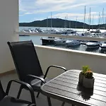 Pirovcanka Apartament *
