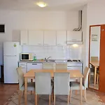 Pirovcanka Apartament