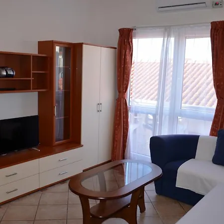 Apartament Pirovcanka Pirovac