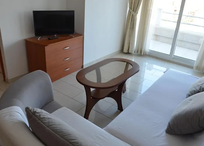 Pirovcanka Apartament