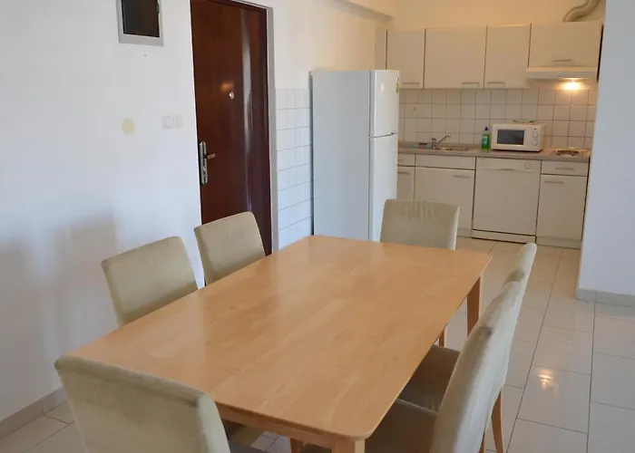 Apartament Pirovcanka