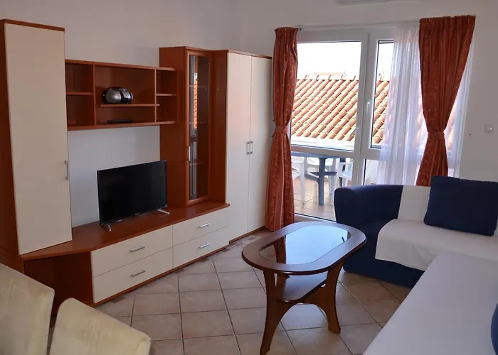 Pirovcanka Apartament